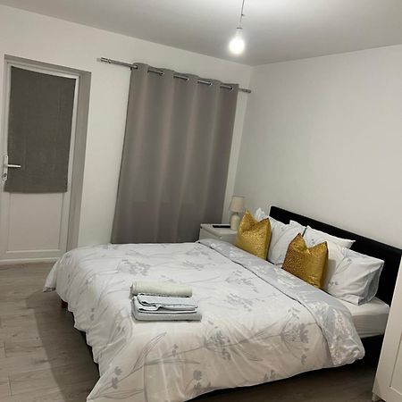 Sleep In Oxford Apartment ภายนอก รูปภาพ